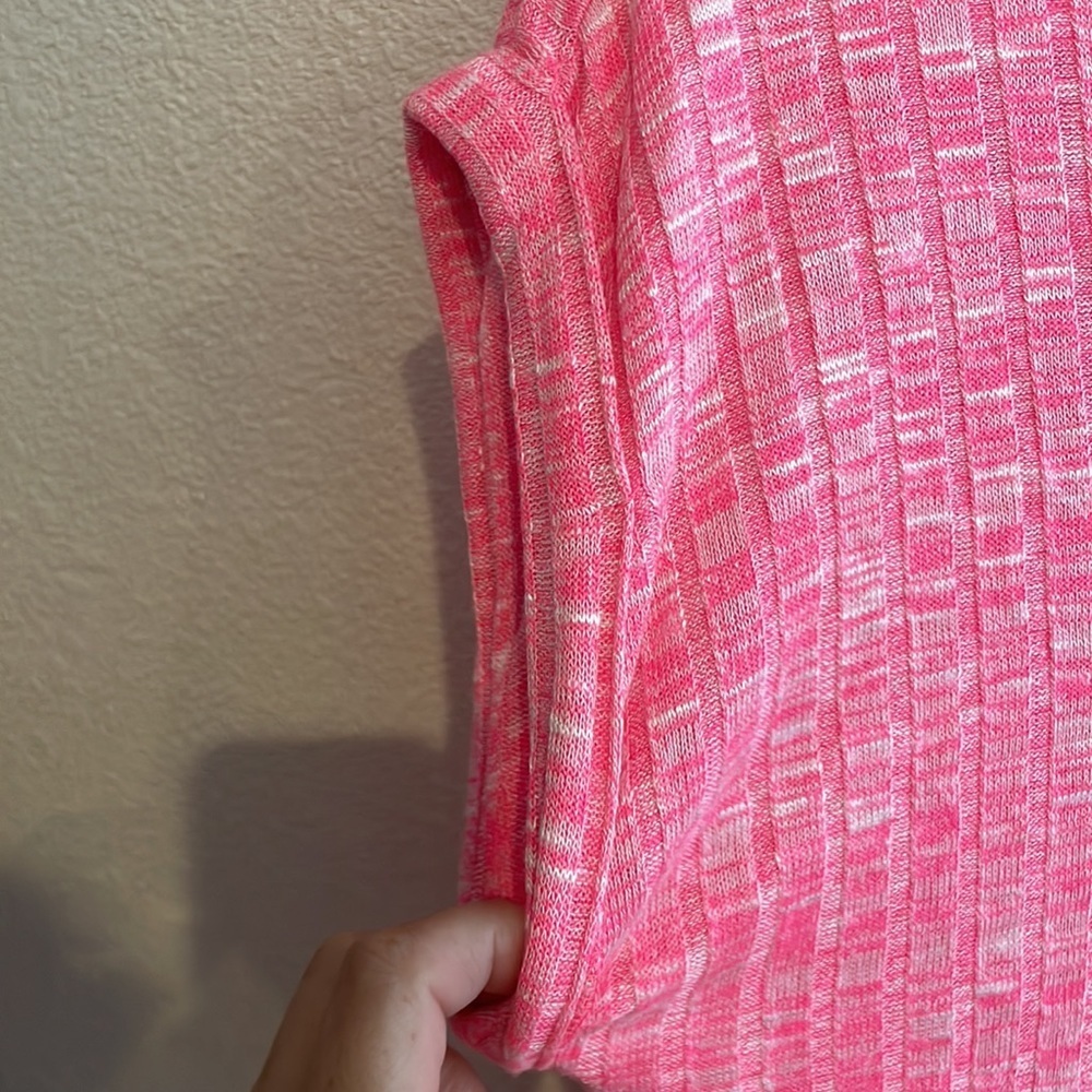 NWT PINK NO BOUNDARIES TOP SIZE MEDIUMor small juniors​​ - Picture 5 of 8
